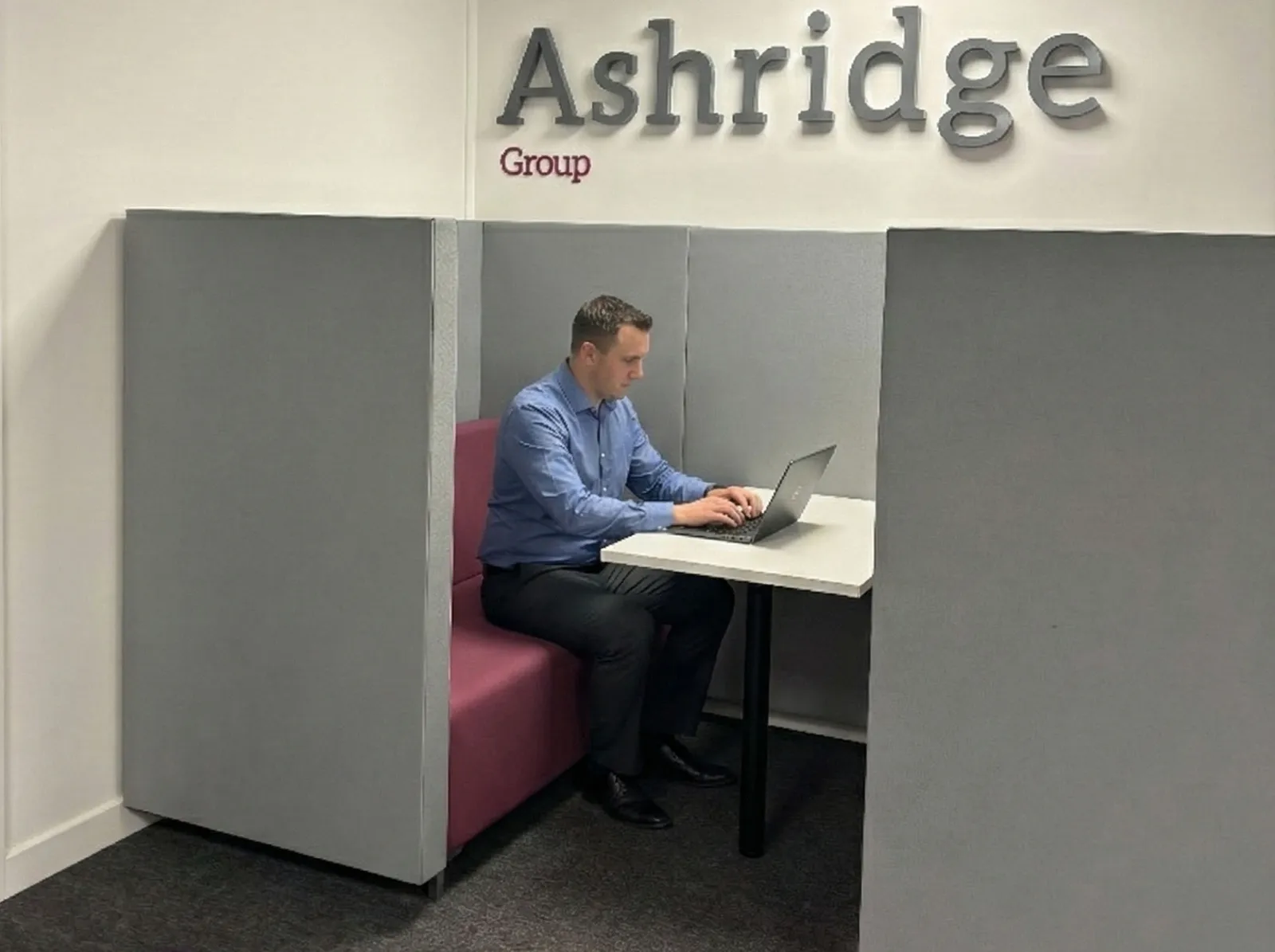 Meeting booths at Ashridge Training Centre, Liscombe Park, Soulbury